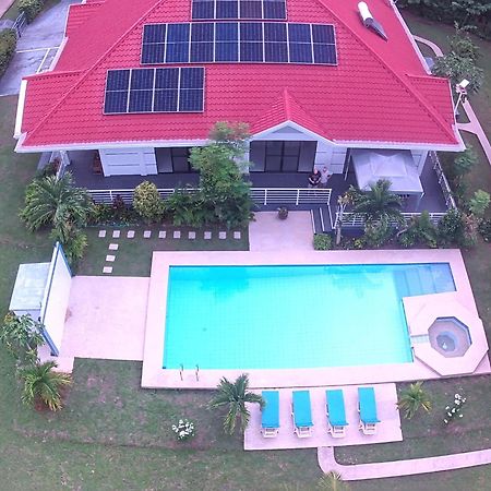 Bohol White House Bed & Breakfast Lila Exterior foto