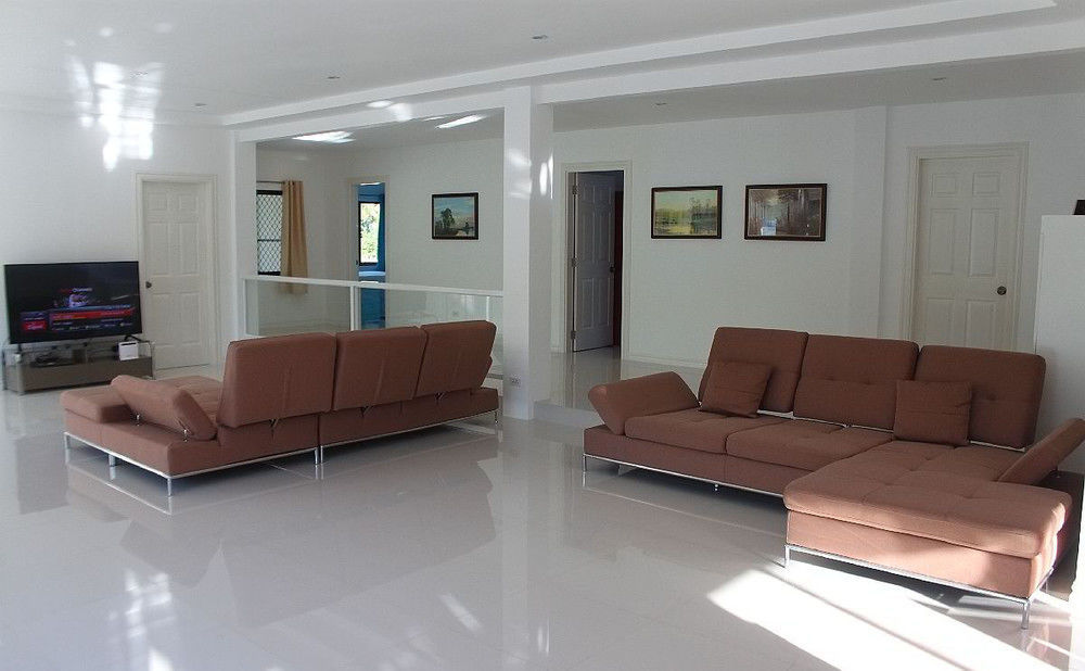 Bohol White House Bed & Breakfast Lila Exterior foto